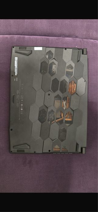 Laptop Gaming MSI Pulse 15 B13VGK – i7-13700H / RTX 4070 / 32GB RAM / QHD 240Hz / Garanție 2027