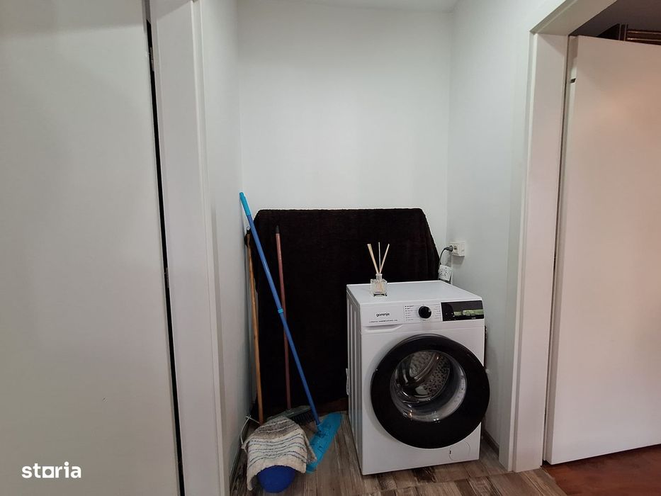 Apartamet 3 camere-67 mp-Etaj 2-Centrala proprie-Mobilat si utilat-Sag