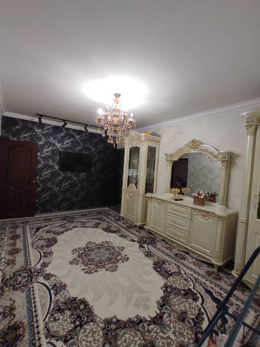 Продается кв 9-микрорайон 4 комнатная