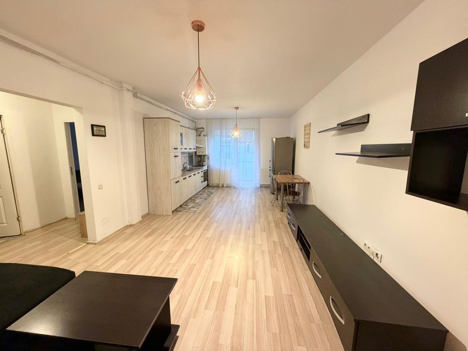 Vand apartament 2 camere