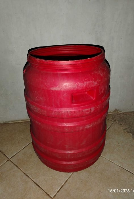 Бочка 50 л для дома, огорода. Подробно в описании.