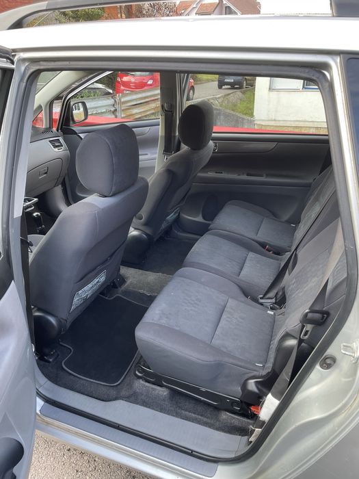 Toyota Avensis Verso