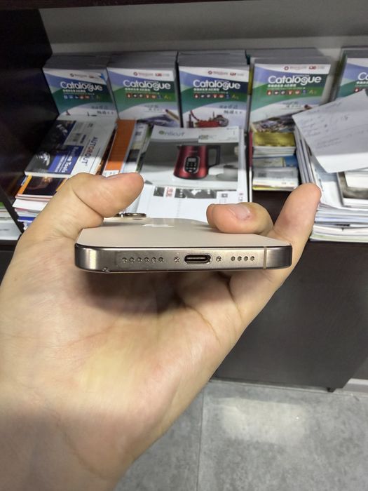 iphone 16 pro max desert