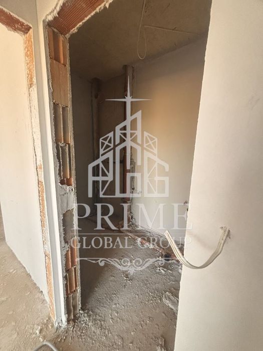 Продава се Двустаен апартамент в Варна, Владислав Варненчик - 76 кв.м за 1313 €/кв.м - Снимка #5