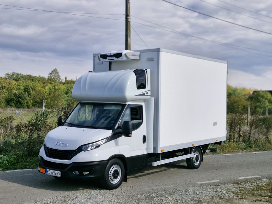 Iveco Daily 2020 Frigorific lift 35s18