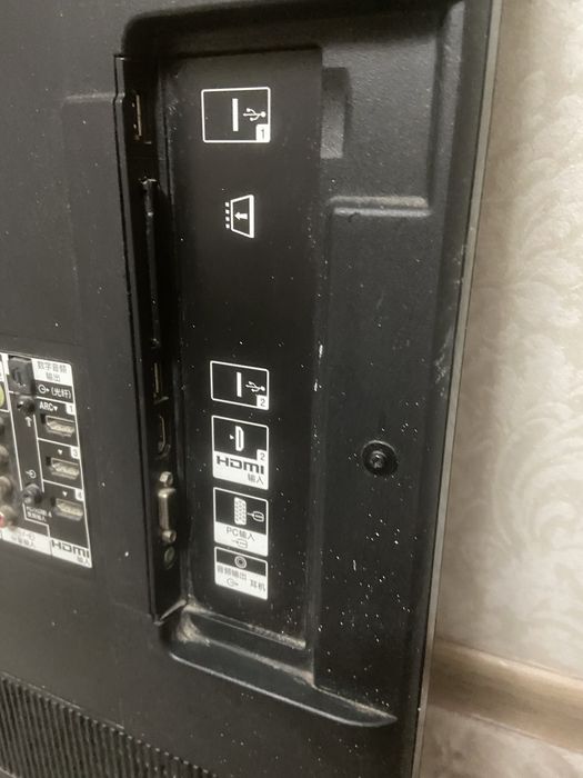 Продается телевизор Sony Bravia 120 диоганаль