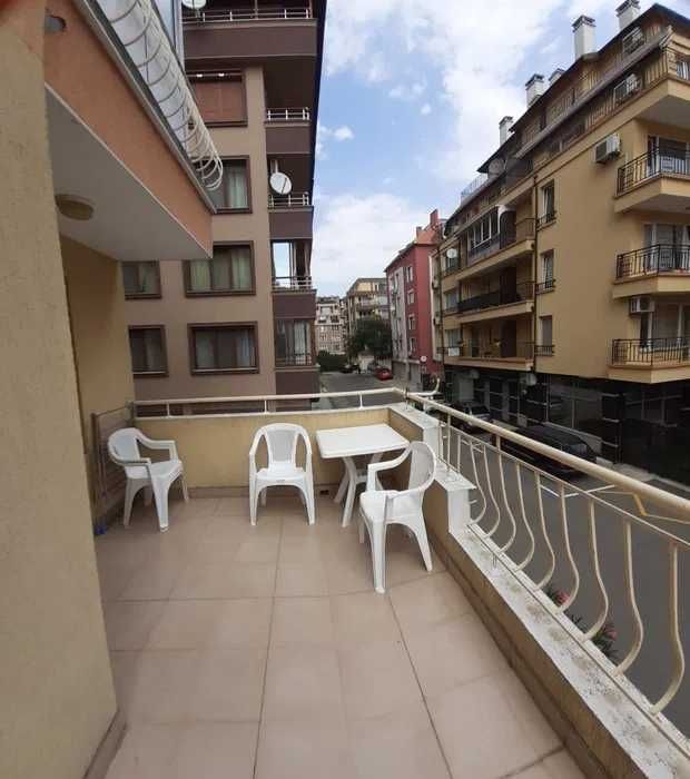 Продава се Двустаен апартамент в Поморие - 90 кв.м за 1112 €/кв.м - Снимка #2