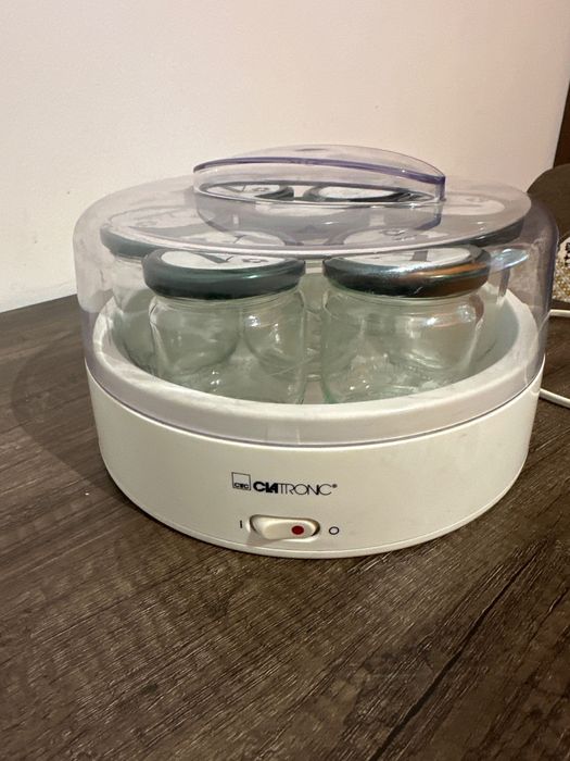 Aparat de facit iaurt CLATRONIC JM 3344