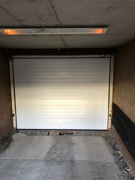 Дава се под наем Гараж / Паркомясто в София, Зона Б-19 - 17 кв.м за 71.4 € - Снимка #1