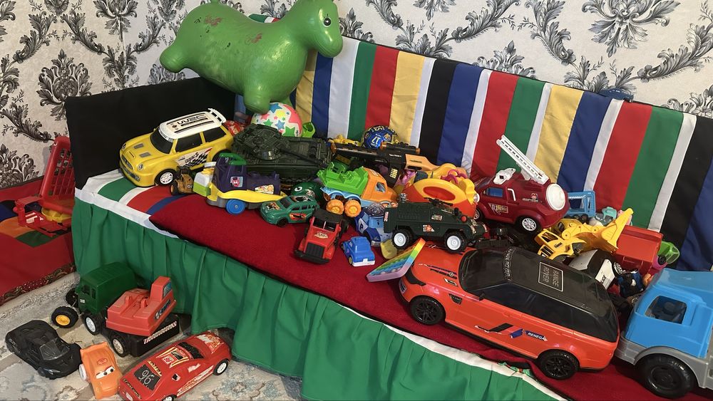 Игрушки для мальчика