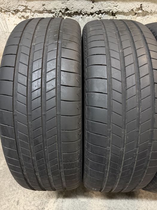 235/55/19 Bridgestone 4бр дот22