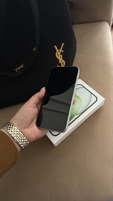 Iphone 15 память 256GB