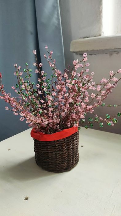 Дерево из бисера ручной работы