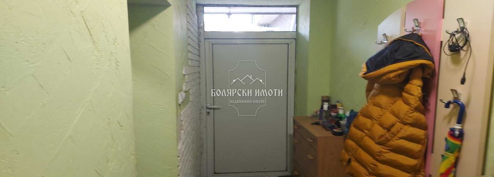 Продава се Етаж от къща в Велико Търново, Център - 134 кв.м за 1195 €/кв.м - Снимка #7