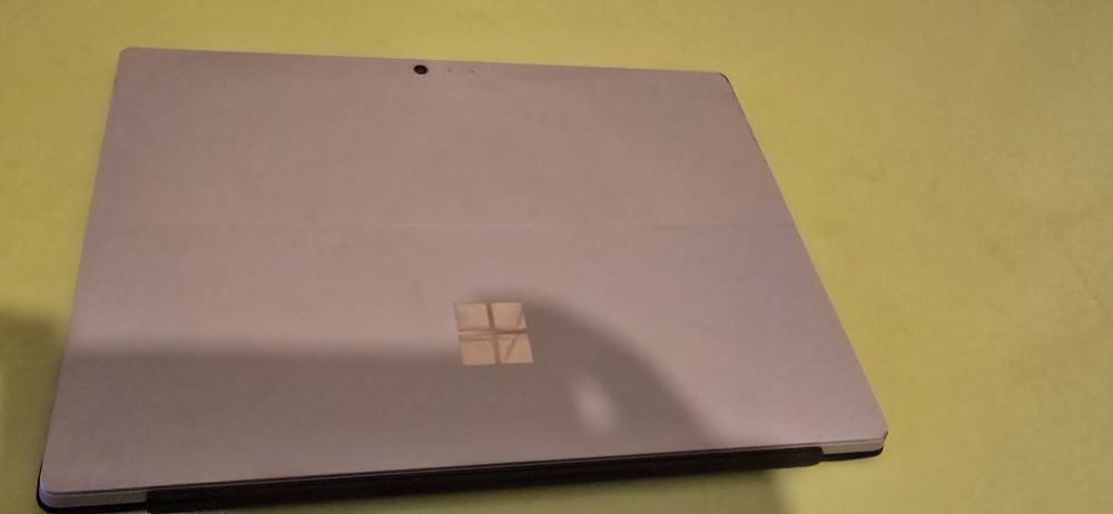 Microsoft surface pro 4