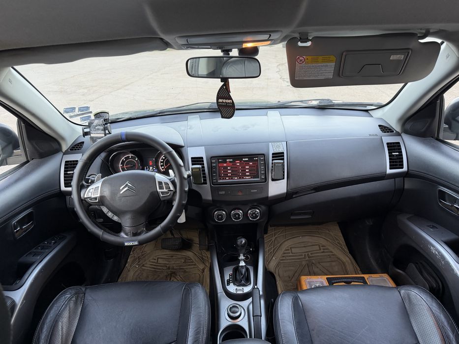 Citroen C-Crosser