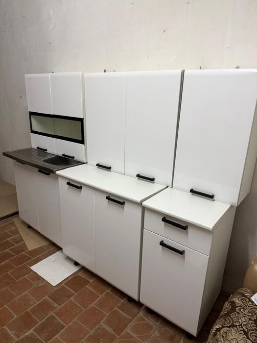 Кухонный гарнитур мдф