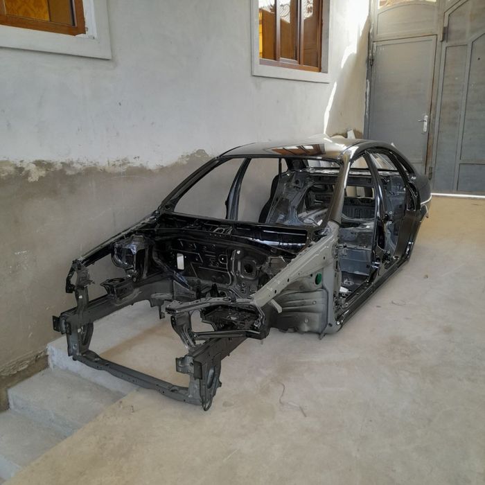 Янги кузуфдан ечилган радной деталлар рангига тушади