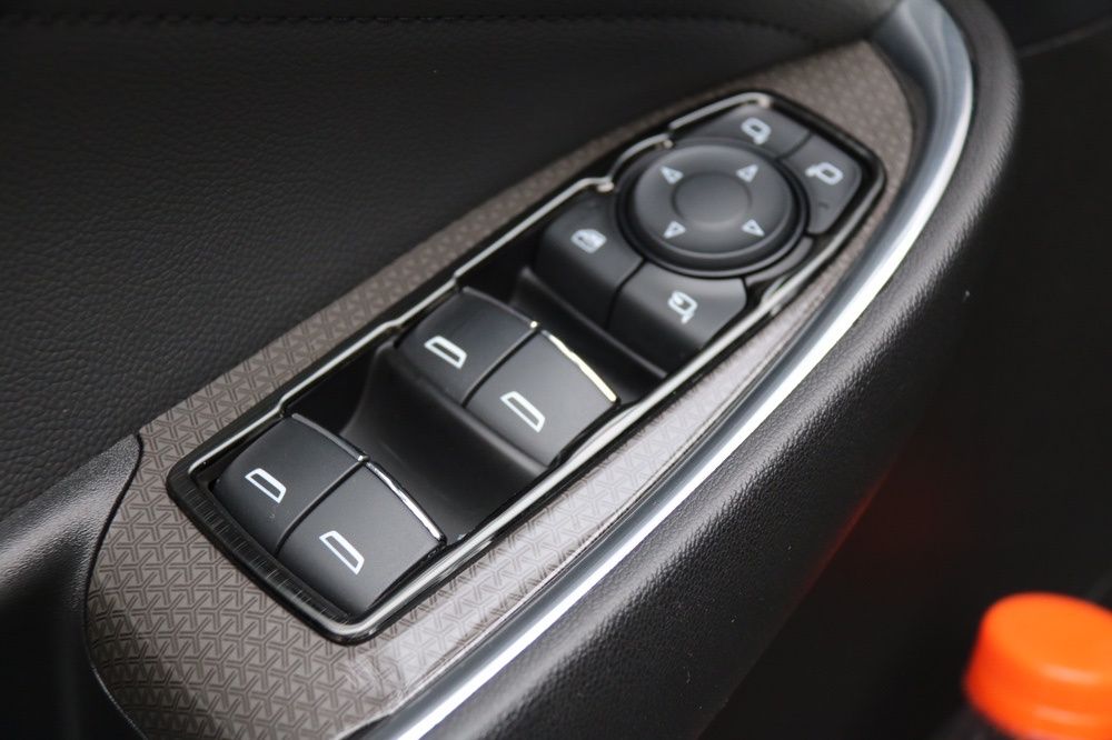 Рамка стеклоподъёмников Малибу 2 1.5-2.0-premier