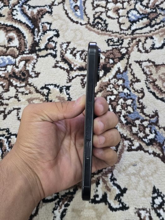 iPhone 16 Pro Max Black