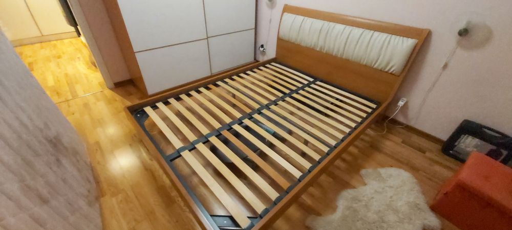 Спалня Канор с матрак Дормео и подматрачна рамка