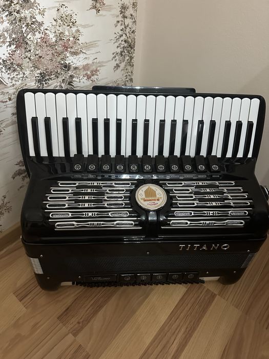 Vand acordeon italian