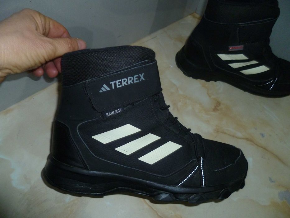 ADIDAS Terrex боти