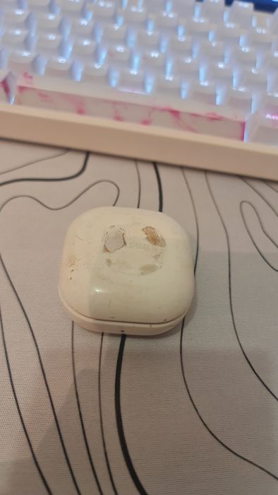 Продам Galaxy Buds 2