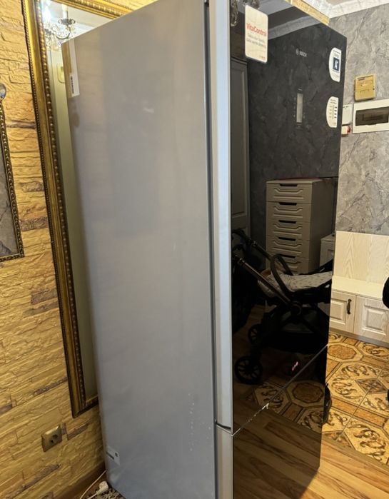 Холодильник BOSCH