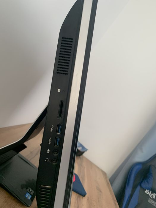 Продам Моноблок Hp compaq Elite 8300