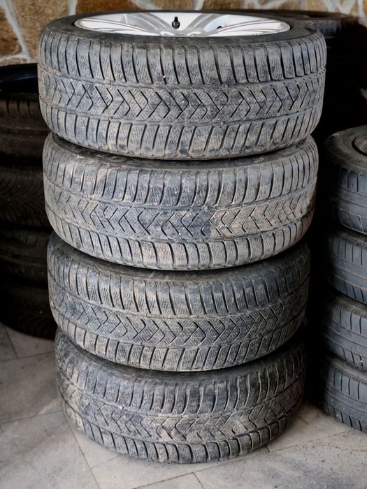 Продавам лети джанти 18-ки,5х108 от Jaguar XF със зимни гуми Pirelli