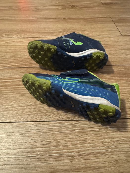 Adidasi Joma marimea 31