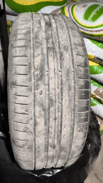 Гуми 225/50 R 18 W континентал, летни, използвани