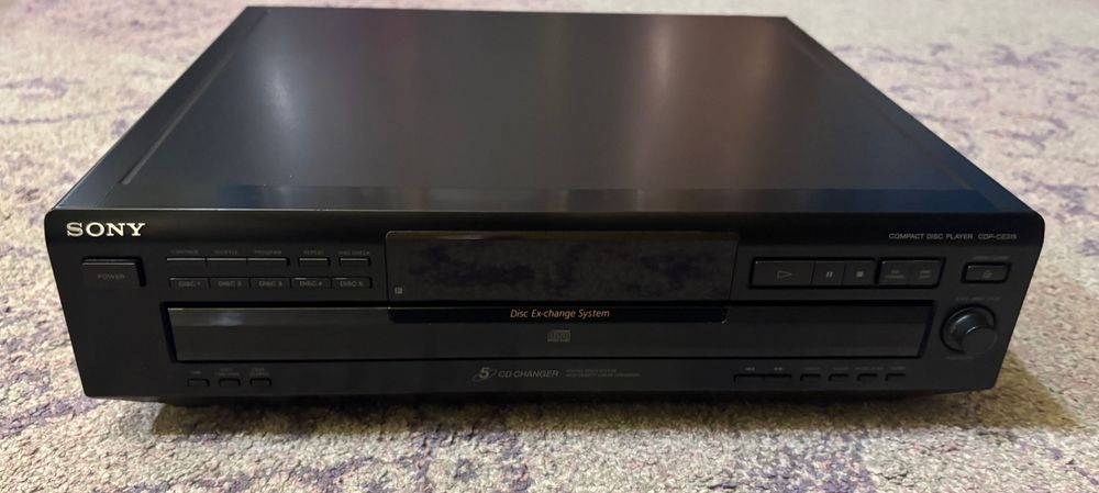 Sony Compact Disk Player CDP-CE315 5CD