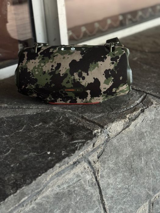Тонколона JBL Xtreme 4 , много запазена лично предаване град Асеновград