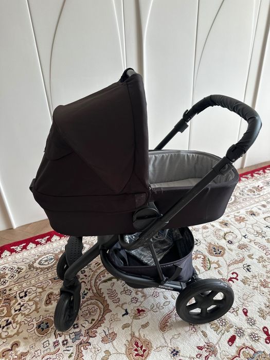 Продам коляску easywalker