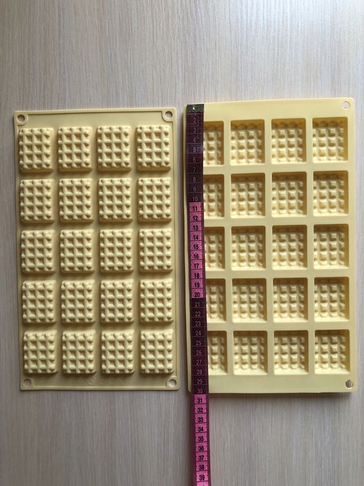 Форма силиконовая для выпечки