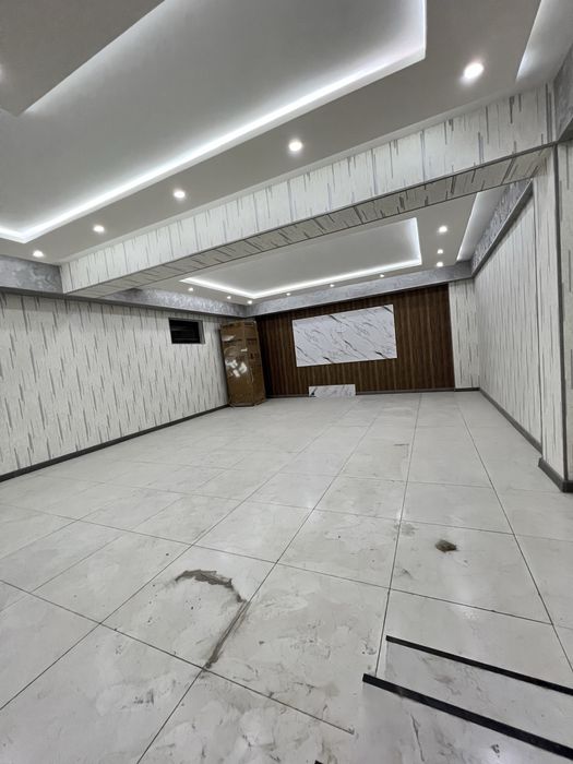 Продам дом Янгихает район удица чартак 3 уровня 240 квадратов