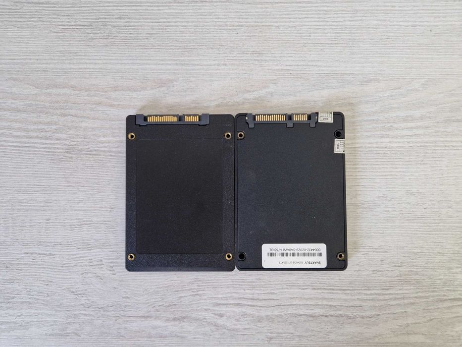 SSD-накопитель SATA 240GB (Без наклеек)