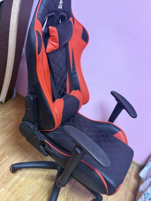 Scaun de gaming