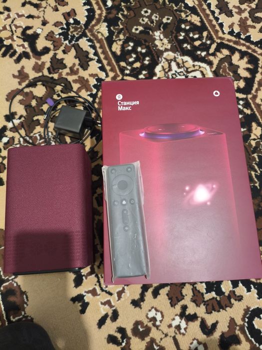 Продам Яндекс колонку.