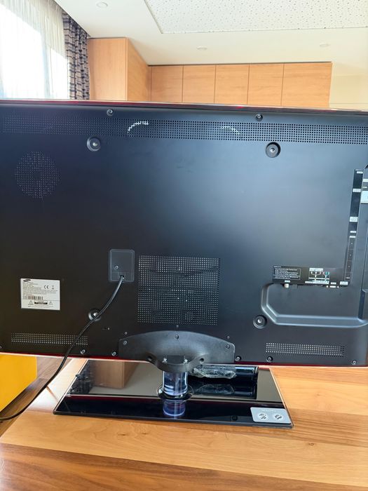 Телевизор Samsung 40”