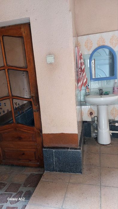 Эски шахарнинг марказидан файзли ховли