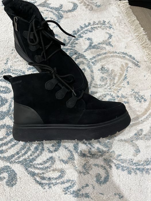 Зимние ботинки немецкого бренда