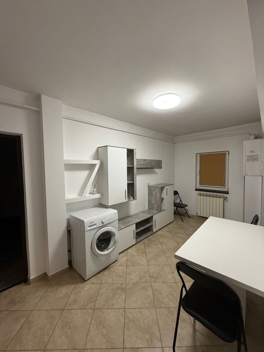 Inchiriez apartament 2 camere