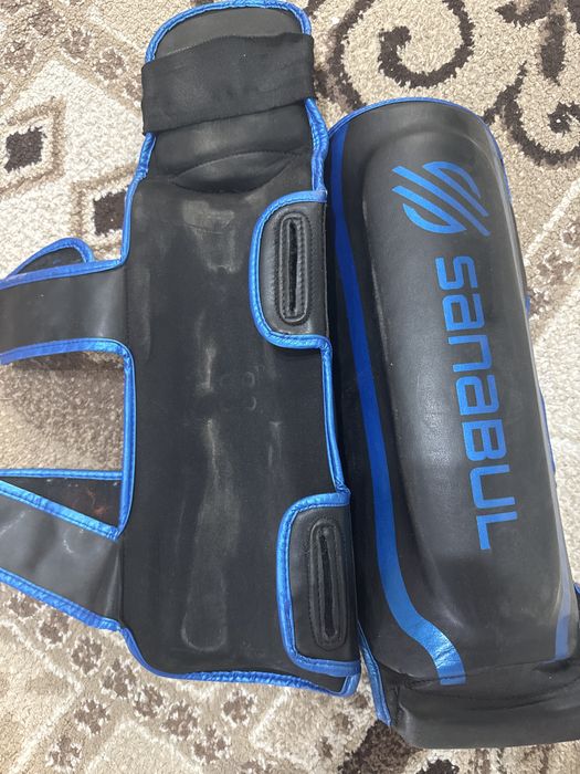 Продам зитки на ноги доя кикбоксинга