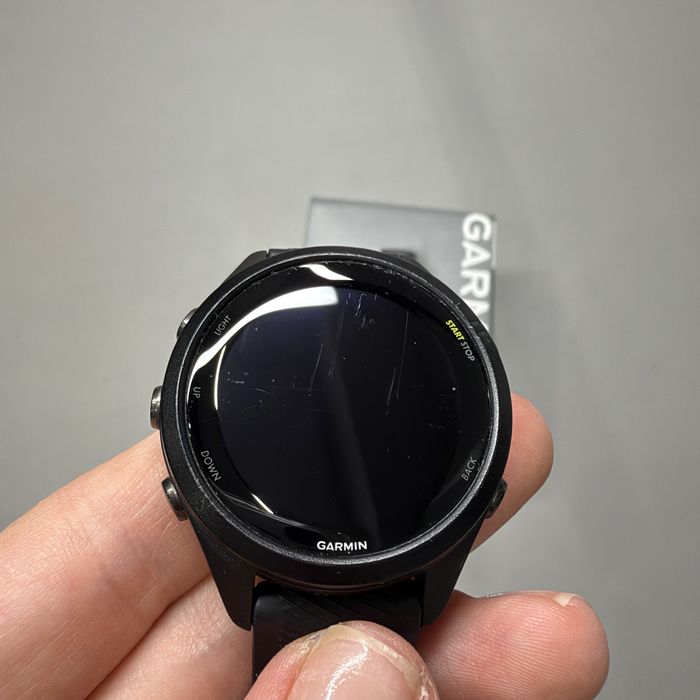 Часы Garmin Forerunner 265S, полный комплект