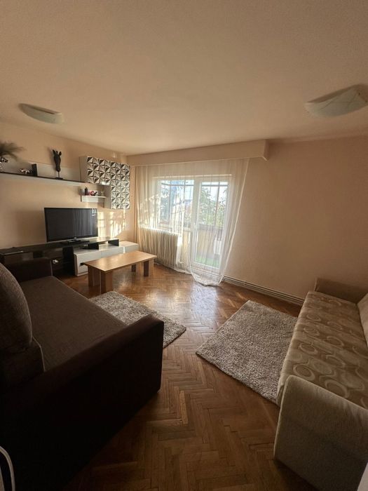Inchiriez apartament zona Bd. Nicolae Titulescu 4 camere