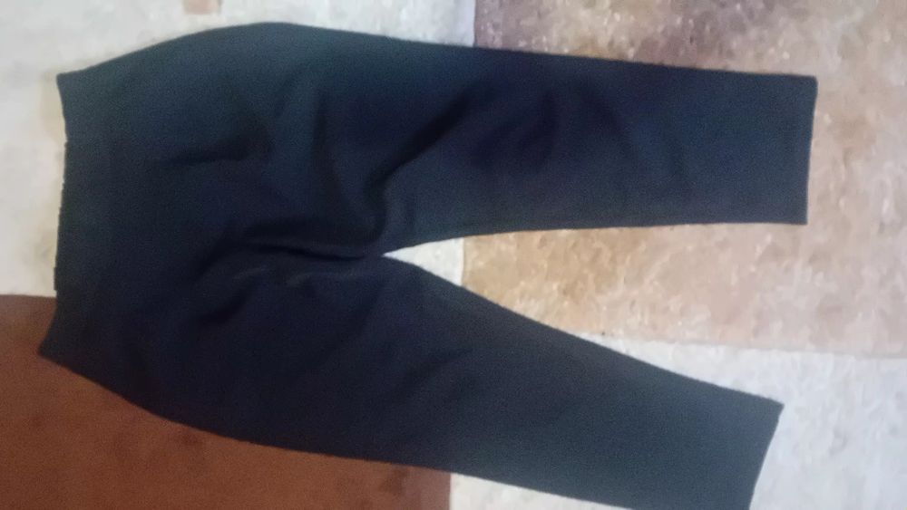 Pantaloni dama subtiri de vara stare bună mărimea M  folosit
