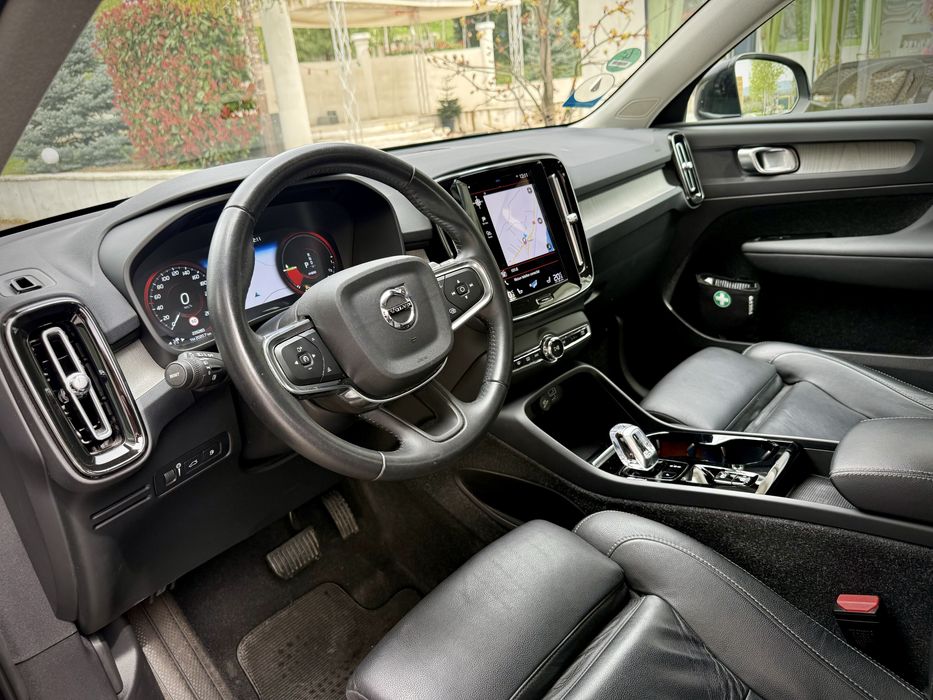 Volvo XC40 Fab 2021 T 4 Recharge Plig-in Hibird ! Garantie 12 Luni !Finantare